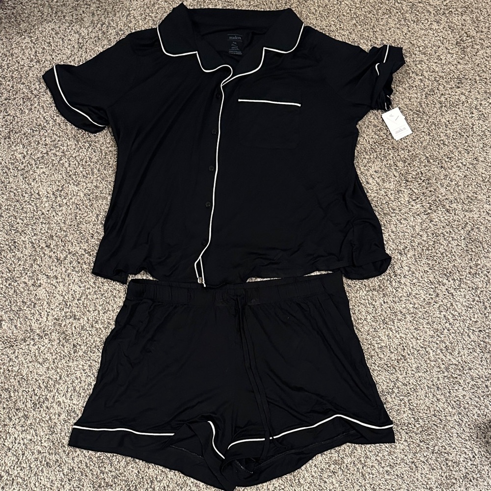 Auden Cloud Knit Sleepwear Set in Black with White Trim